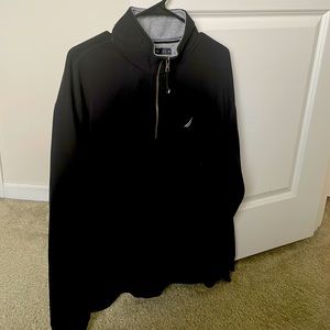 Mens Nautica top in good condition